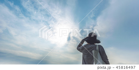 女性 45816497