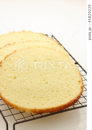 スポンジケーキ スポンジケーキ 45820220