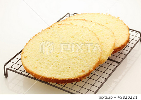 スポンジケーキ スポンジケーキ 45820221