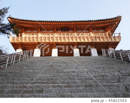 マンセル 寺院 節 45822503