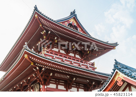 Beautiful architecture building sensoji temple is the famous place for visit in asakusa area 45823114