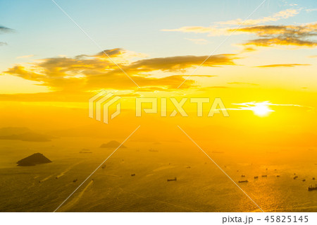 Beautiful colorful sunset in hong kong city skyline Beautiful colorful sunset in hong kong city skyline 45825145