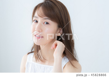 young woman young woman 45828866