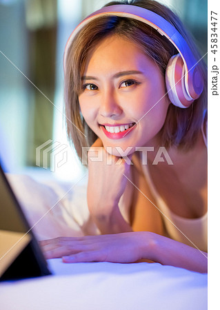 woman watch video by tablet woman watch video by tablet 45834477