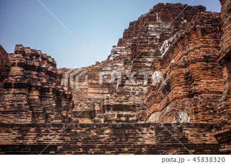 Ayutthaya temple ruins, Wat Maha That Ayutthaya as a world heritage site, Thailand. Ayutthaya temple ruins, Wat Maha That Ayutthaya as a world heritage site, Thailand. 45838320