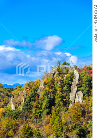 立羽田の景の紅葉　【大分県中津市裏耶馬渓】 45843572