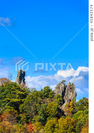 立羽田の景の紅葉 【大分県中津市裏耶馬渓】 立羽田の景の紅葉 【大分県中津市裏耶馬渓】 45843574