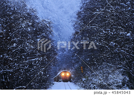 雪景色の只見線 雪景色の只見線 45845043