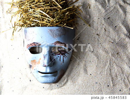 Human face mask. 45845583