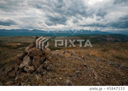 Kurai steppe and North-Chui ridge Kurai steppe and North-Chui ridge 45847133