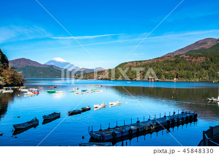 Mountain Fuji, Lake Ashi with Hakone temple 45848330
