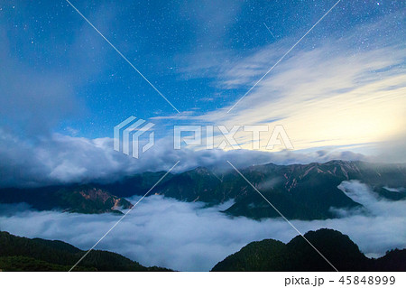 燕山荘から見た星空 45848999