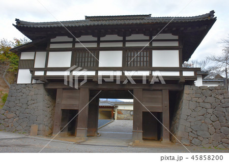 小諸城址 懐古園 三の門 小諸城址 懐古園 三の門 45858200