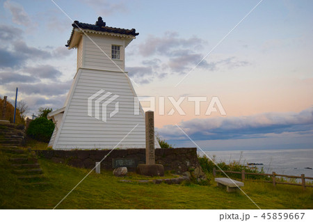 旧福浦灯台　日本最古の木造灯台 45859667