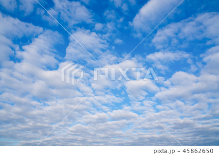 11月の空（3:2） 45862650