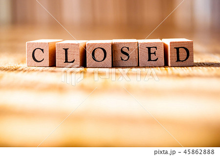 CLOSED クローズド CLOSED クローズド 45862888