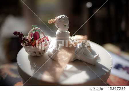 Paper Clay 45867235