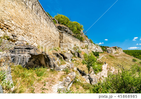 Chufut-Kale, a ruined medieval city-fortress in the Crimean Mountains 45868985