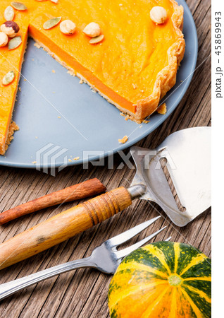 Festive pumpkin pie 45869943