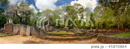 panorama - Ruins of ancient city Gede panorama - Ruins of ancient city Gede 45870864