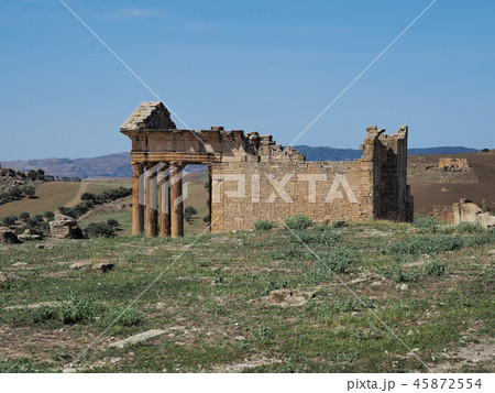 チュニジア・ドゥッガ遺跡 / Roman Ruins of Dougga, Tunisia 45872554