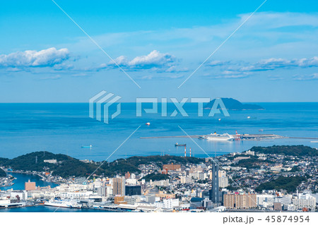 関門海峡の眺め 福岡県 山口県 の写真素材