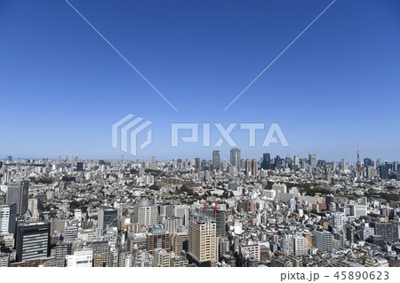 日本の東京都市景観 東京タワーや東京スカイツリー、六本木ヒルズ、サンシャインシティなど、街並みを望む 日本の東京都市景観 東京タワーや東京スカイツリー、六本木ヒルズ、サンシャインシティなど、街並みを望む 45890623