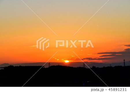 箱根方面に沈む夕日 箱根方面に沈む夕日 45891231