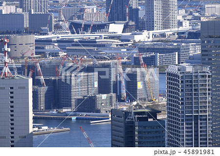 日本の東京都市景観 建設中の選手村などを望む 45891981
