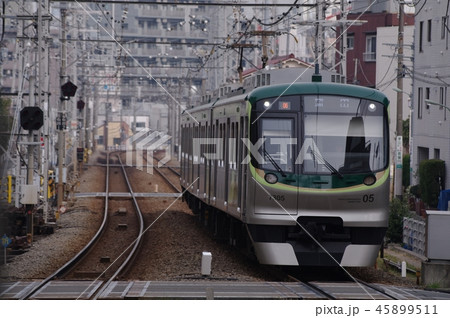 東急 7000系 雪が谷大塚駅 東急 7000系 雪が谷大塚駅 45899511