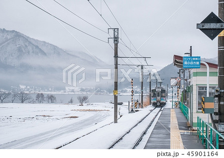 雪国の風景（大糸線・稲尾駅） 45901164