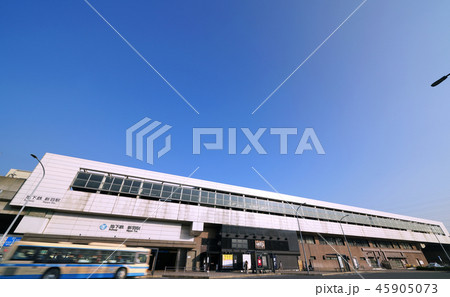 日本の横浜都市景観 地下鉄 新羽駅を望む 日本の横浜都市景観 地下鉄 新羽駅を望む 45905073