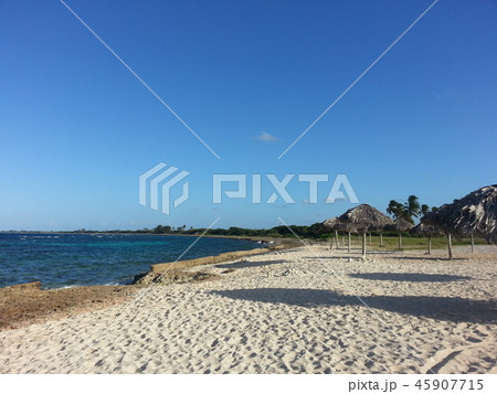 キューバの 浜 ウォーターフロント 45907715