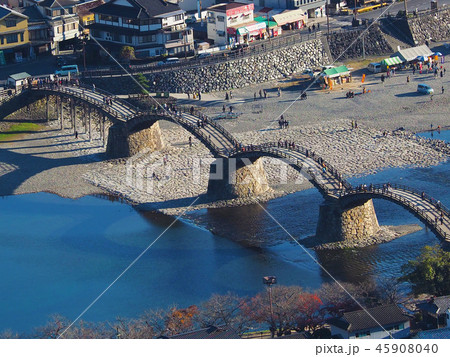 錦帯橋(山口県:岩国城からの眺望) 錦帯橋(山口県:岩国城からの眺望) 45908040