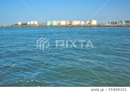 石川県　金沢港 45909101