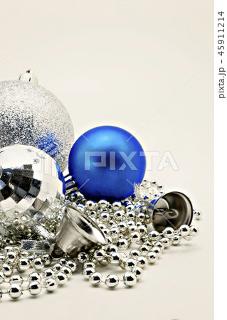 Silver Christmas decoration, balls, beads, bell cl Silver Christmas decoration, balls, beads, bell cl 45911214
