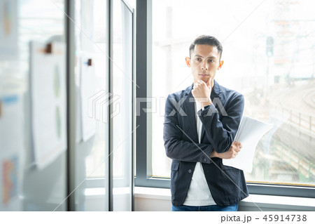 ビジネス　男性 45914738