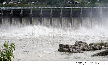 落合ダム全門放流 落合ダム全門放流 45917627