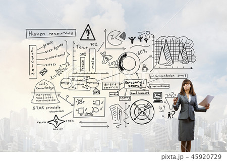 Woman presenting her business ideas 45920729