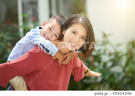 Playing with kid Playing with kid 45924346