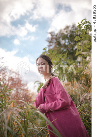 韓国 女性 女 45929505