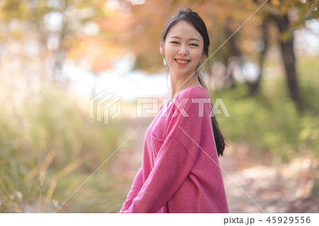 韓国 女性 女 45929556
