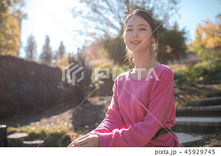 韓国 女性 女 45929745