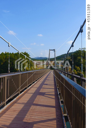 野岳大橋(長崎県：野岳湖：秋の行楽シーズン) 45931389