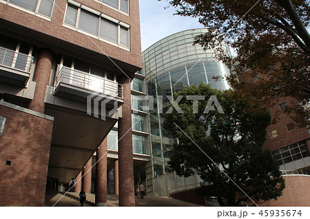 慶応義塾大学 慶応義塾大学 45935674