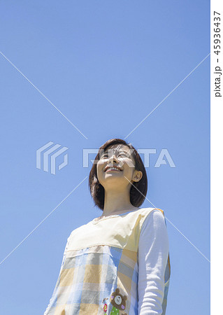 保育士　保母さん　イメージ 45936437