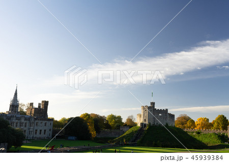 イギリスのウェールズのカーディフのカーディフ城 イギリスのウェールズのカーディフのカーディフ城 45939384