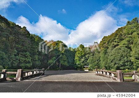 【神武天皇御陵】 奈良県橿原市大久保町 45942004