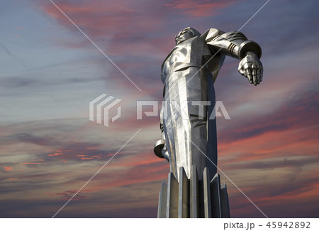 Monument to Yuri Gagarin,Moscow, Russia Monument to Yuri Gagarin,Moscow, Russia 45942892