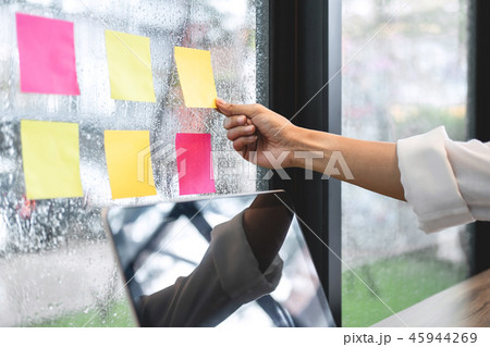 Sticky note paper reminder schedule board, Business woman accoun 45944269